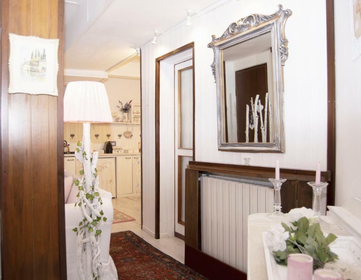 Villa Luna Lombarda ซาโล ภายนอก รูปภาพ